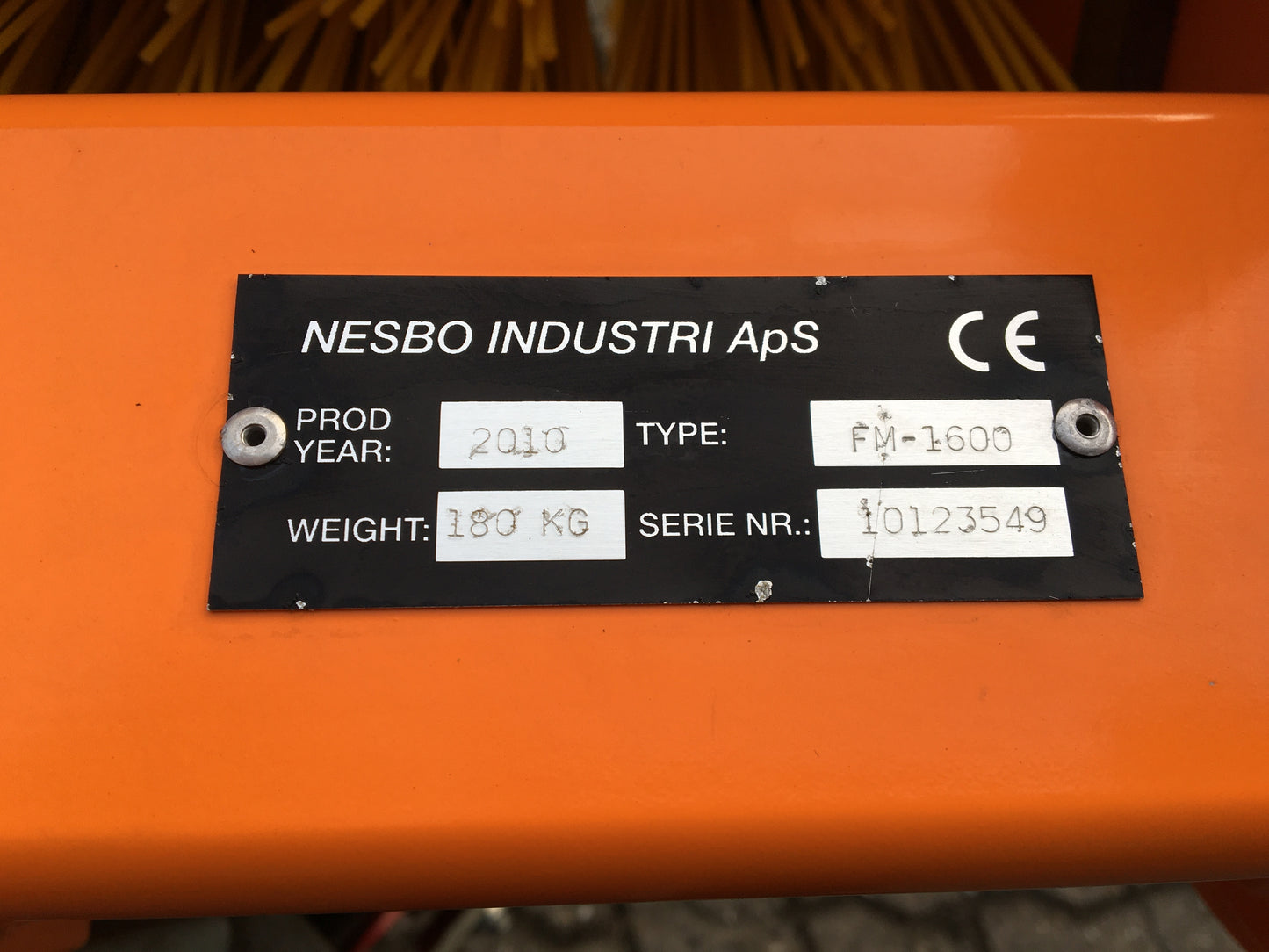 NESBO KOST